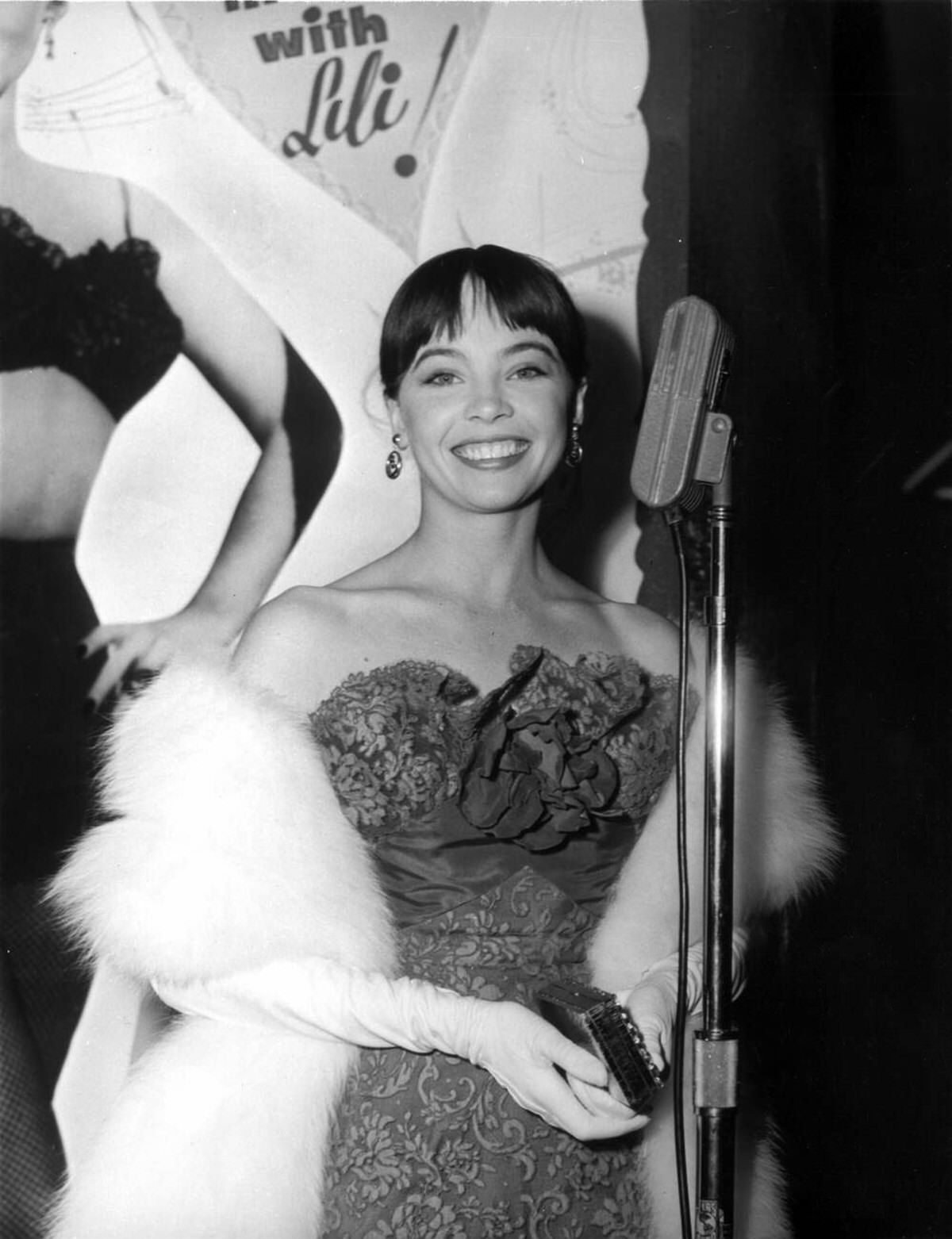 Leslie Caron, 1956.