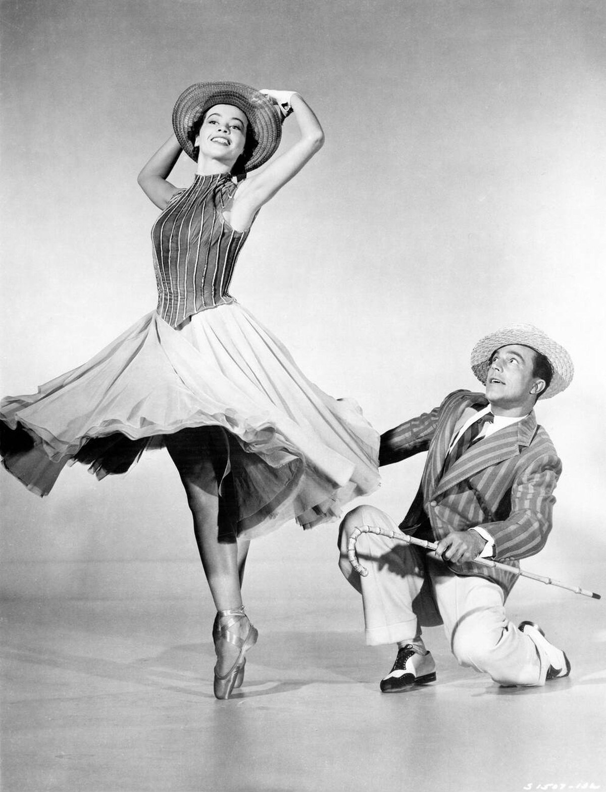 Leslie Caron And Gene Kelly Dancing In &Amp;Quot;An American In Paris&Amp;Quot;, 1951.