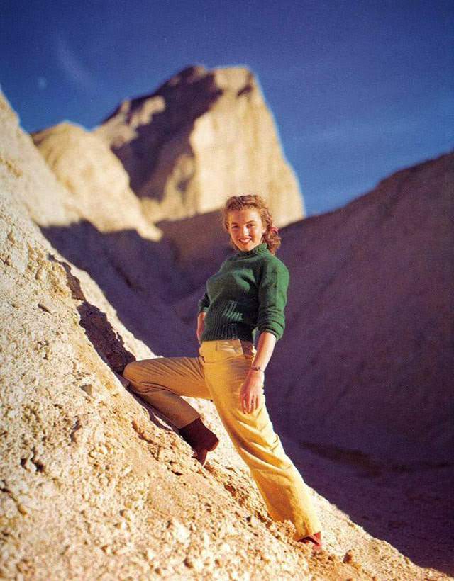 Before Marilyn Monroe Existed: Andre De Dienes And The Intimate 1945 Photographs Of Norma Jeane