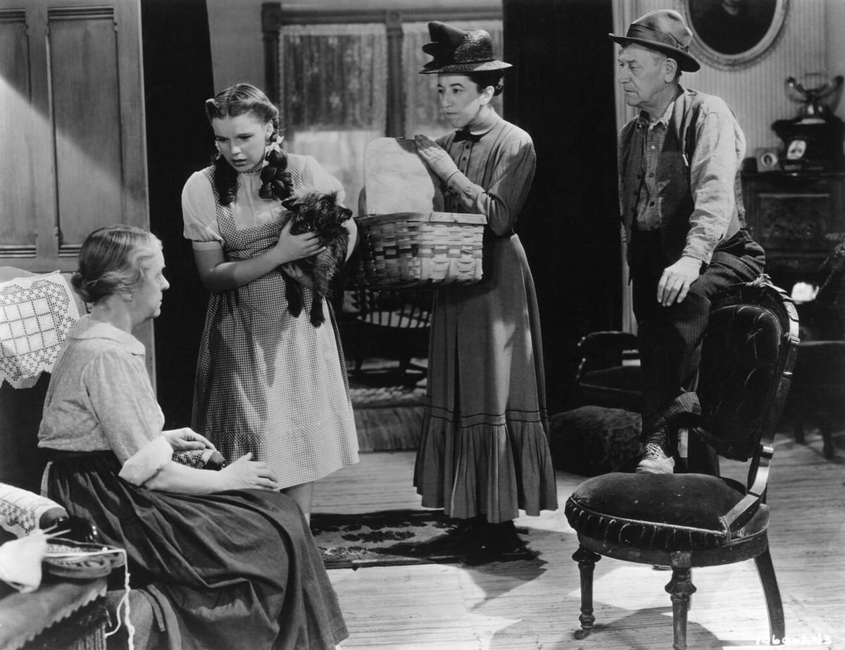 Clara Blandick, Judy Garland, Margaret Hamilton, And Charley Grapewin, The Wizard Of Oz, 1939