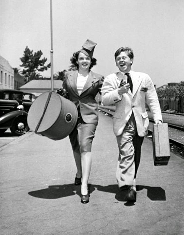 Judy Garland And Mickey Rooney Set Out For A &Amp;Quot;Wizard Of Oz&Amp;Quot; Tour At A Pasadena, California, Train Station In 1939.