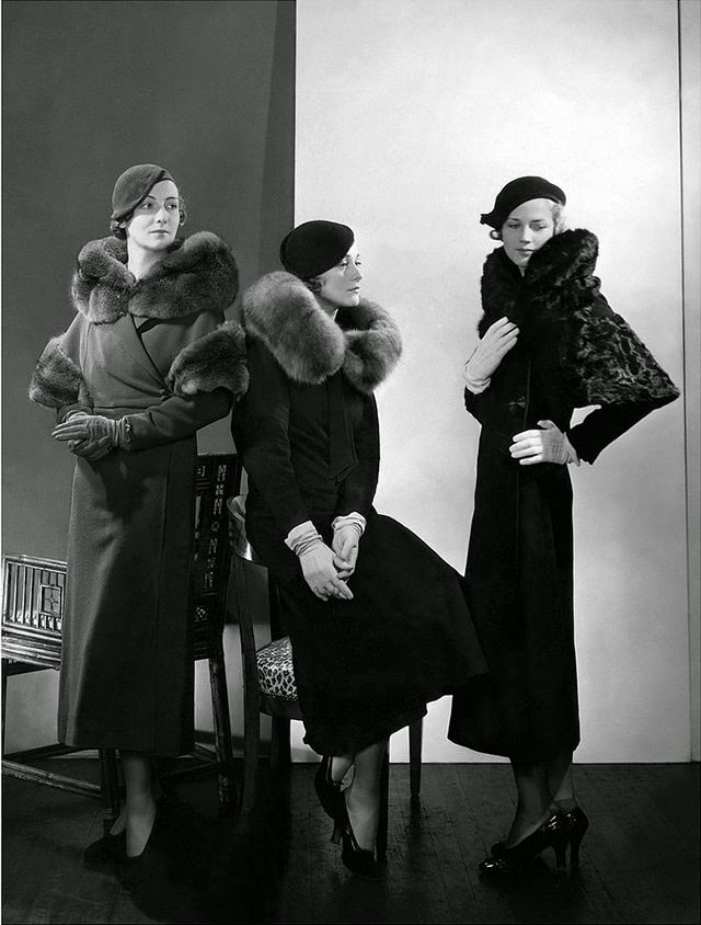 1932