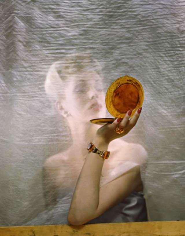 Stunning Vintage Fashion Photos By Erwin Blumenfeld From The 1940S And 1950S