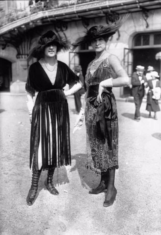 Dressed To Be Seen: Haute Couture At Longchamp In The Early 1900S