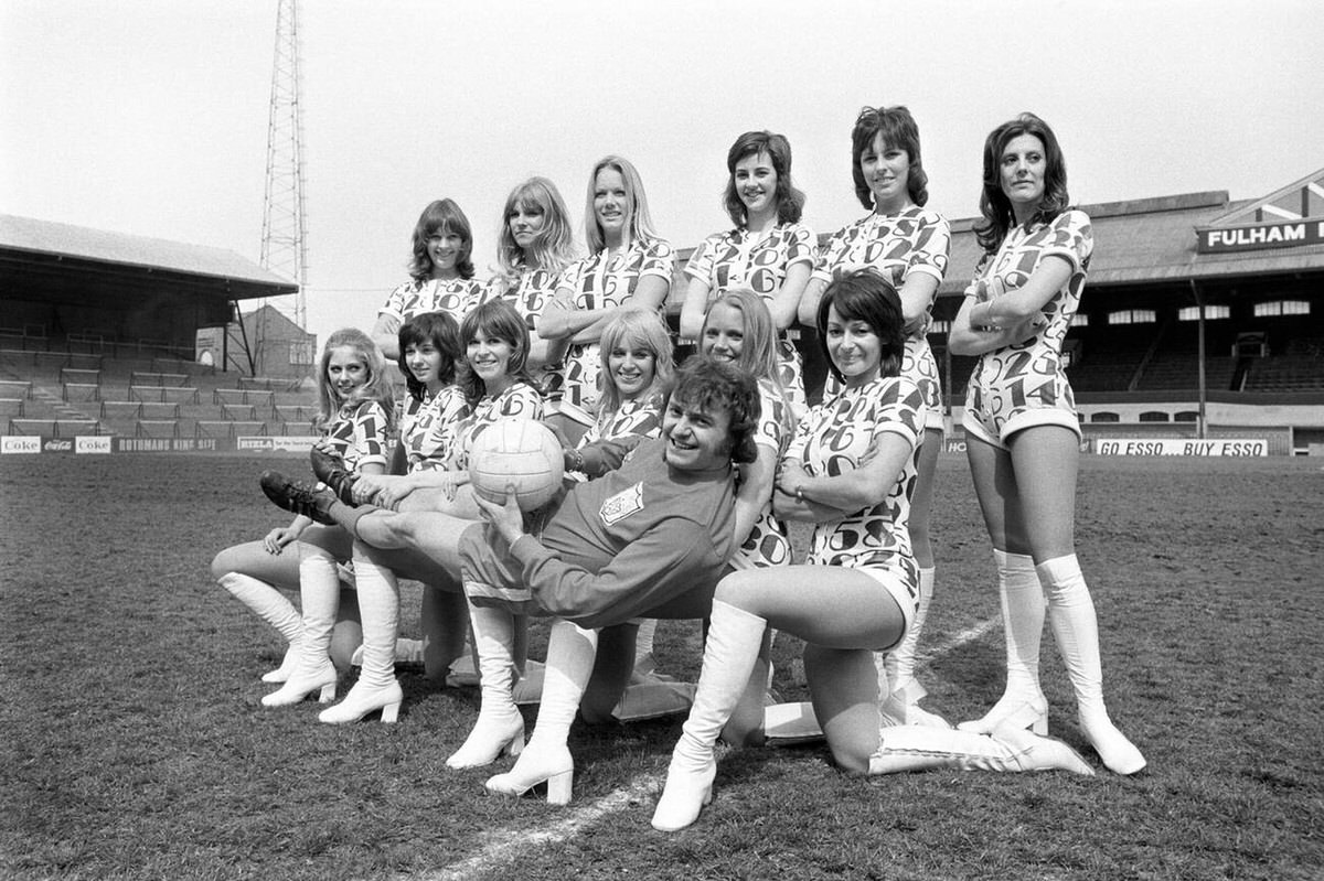 Gerry Marsden With Women Wearing Hotpant, 1972