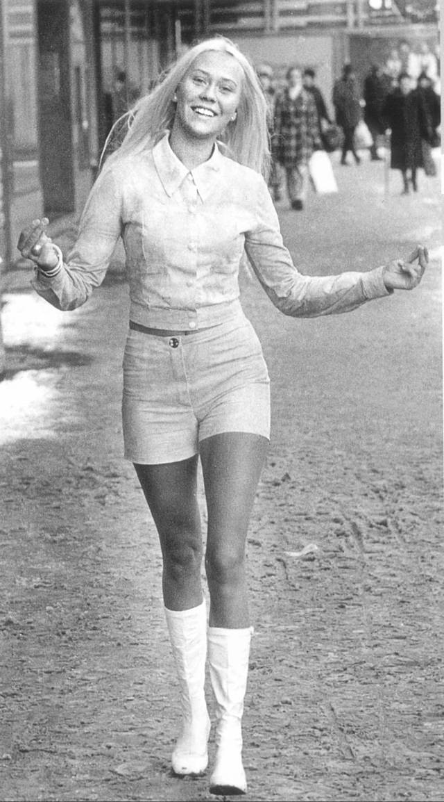 Hotpants: The Bold And Daring Fashion Trend That Defined The 1960S And 1970S