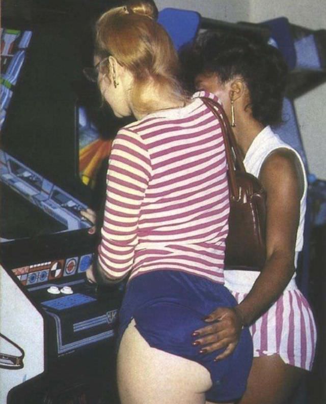 Hotpants: The Bold And Daring Fashion Trend That Defined The 1960S And 1970S