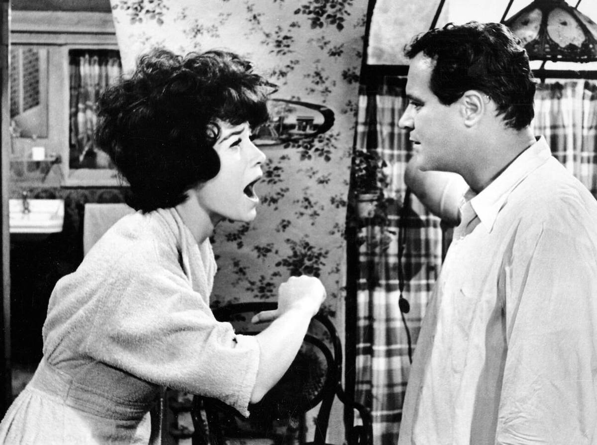 Jack Lemmon And Shirley Maclaine In A Dramatic Scene, Irma La Douce, 1963