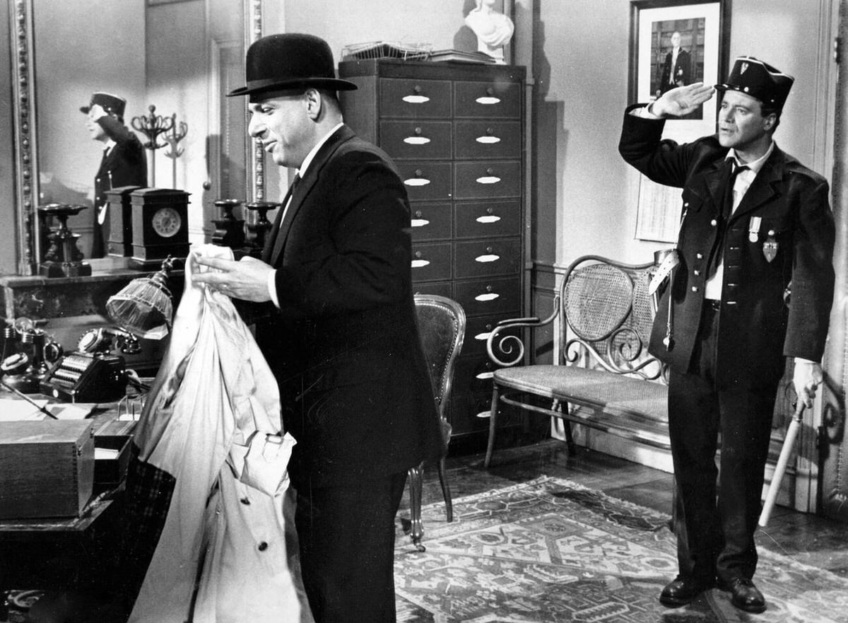 Jack Lemmon As Nestor Patou And Herschel Bernardi As Inspector Lefevre, Irma La Douce, 1963