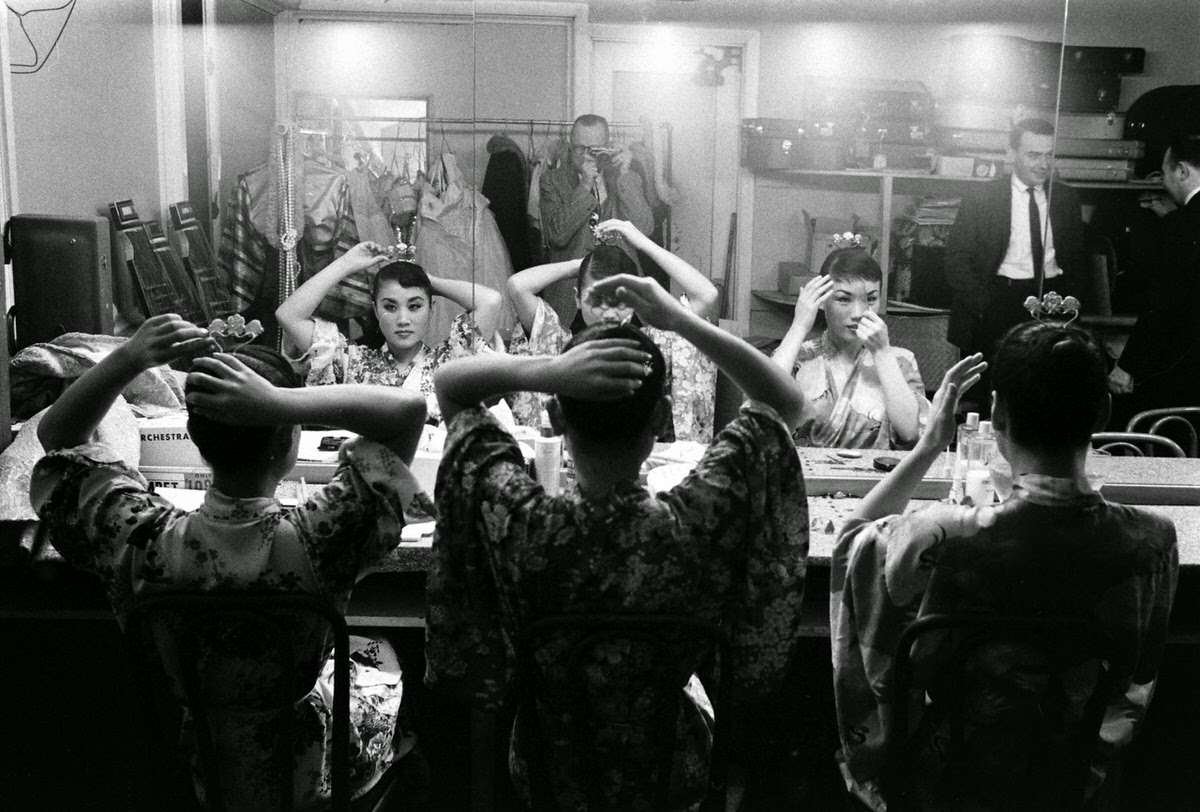 The Kim Sisters Backstage, Chicago, 1960.