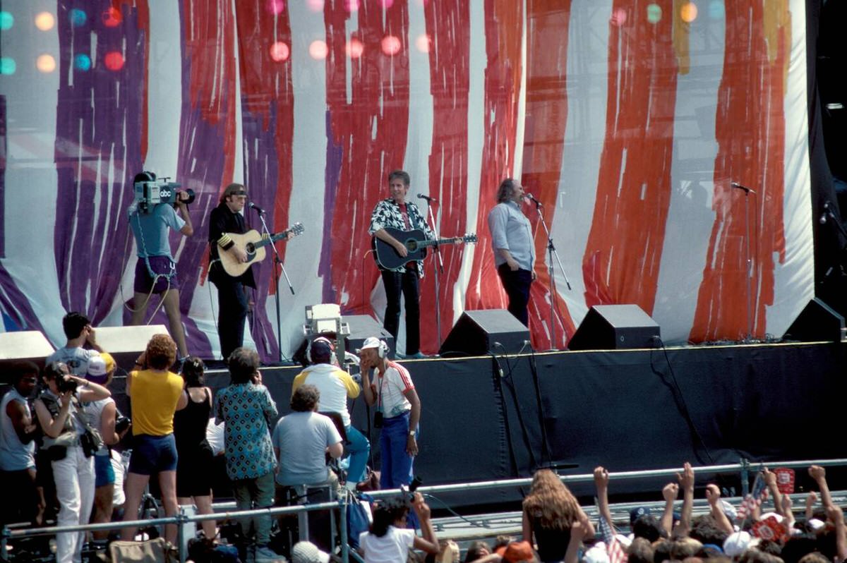 Crosby, Stills And Nash Performing At Live Aid In Philadelphia, 1985