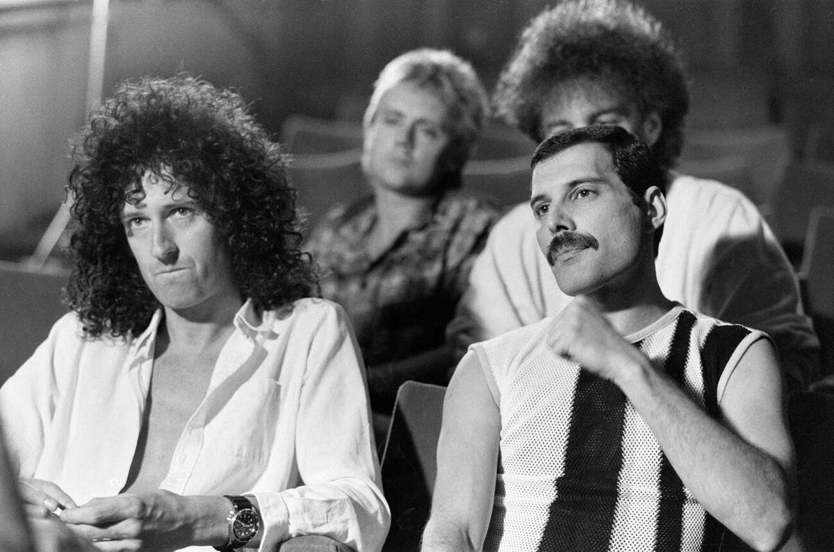Freddie Mercury And Brian May Of Queen Rehearsing For Live Aid At The Shaw Theatre, 1985