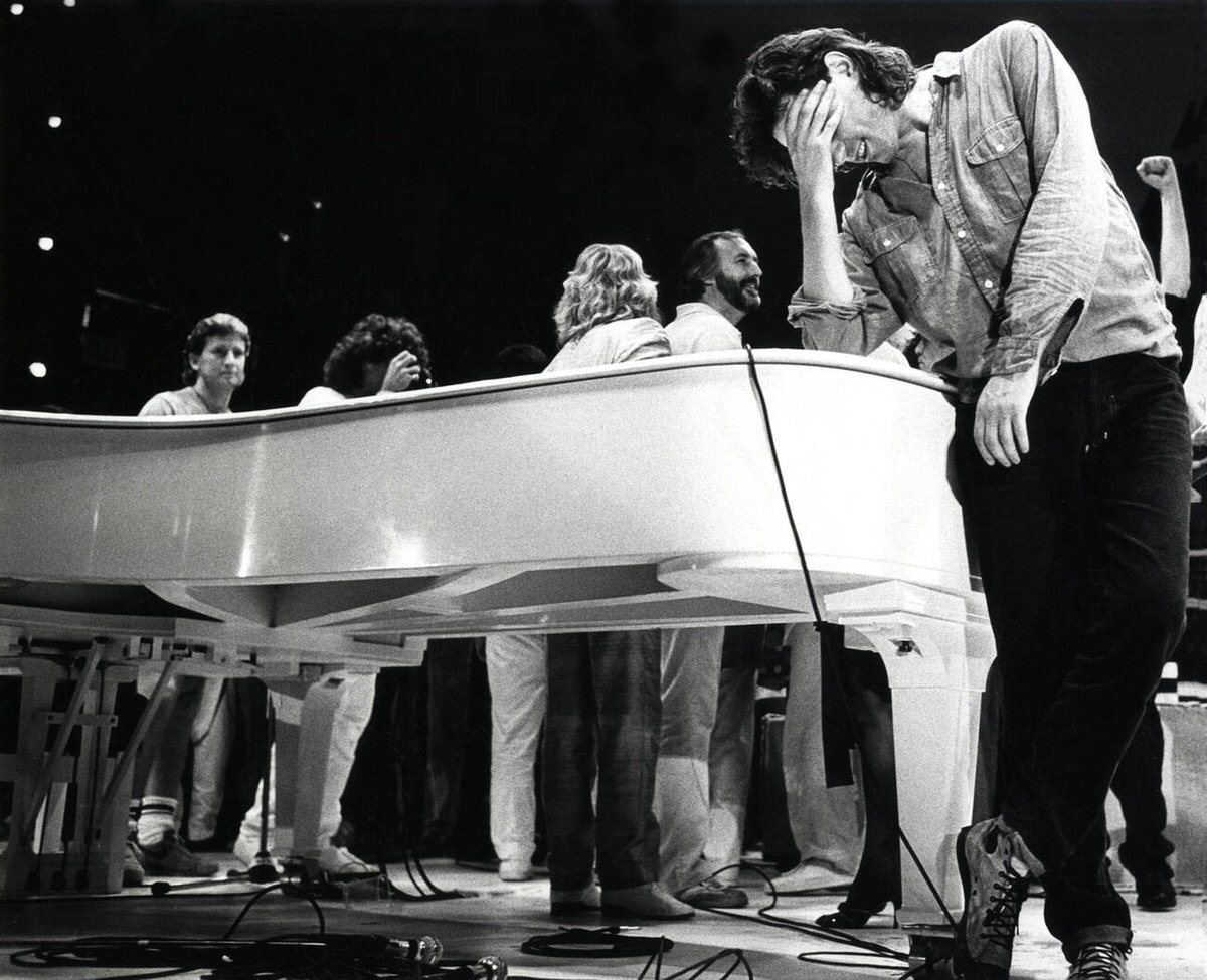 Bob Geldof On Stage At Wembley Stadium During The Final Moments Of Live Aid, 1985