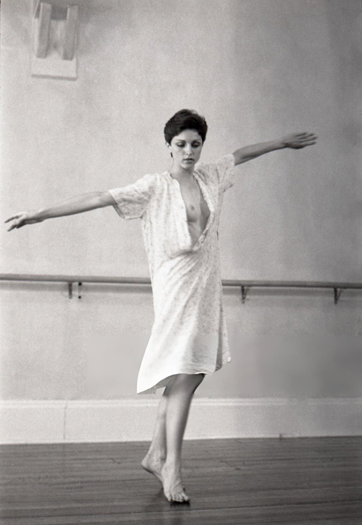 Madonna Poses Nude For The First Time In Her Career, At The Art Worlds Institute Of Creative Arts, Circa 1977 In Ann Arbor, Mi.