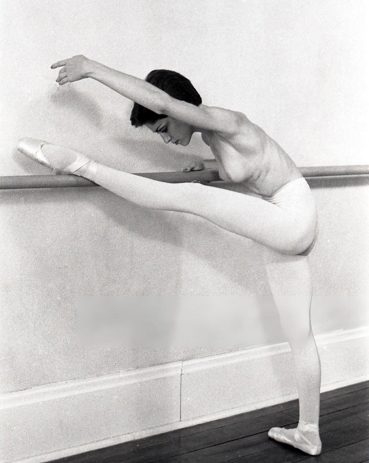 Madonna Poses Nude For The First Time In Her Career, At The Art Worlds Institute Of Creative Arts, Circa 1977 In Ann Arbor, Mi.