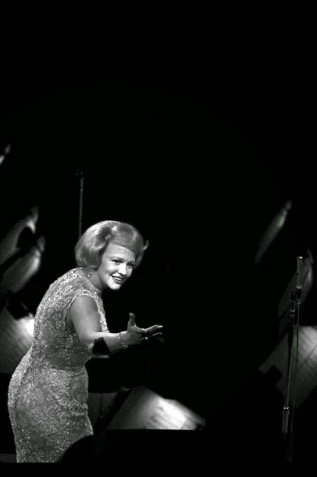 Singer Peggy Lee On Stage At Madison Square Garden During A &Amp;Quot;Birthday Salute&Amp;Quot; In Honor Of President Kennedy, New York, May 19, 1962.