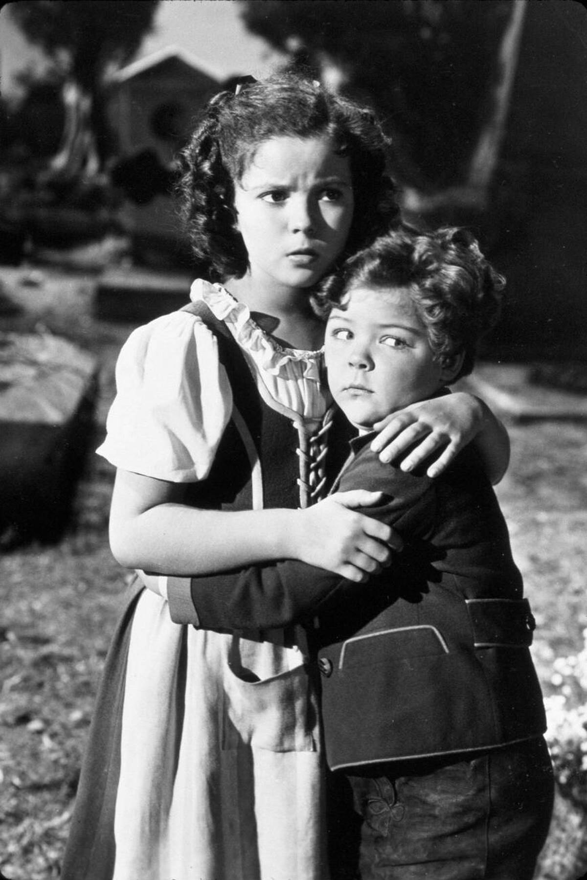 Johnny Russell And Shirley Temple, The Blue Bird, 1940