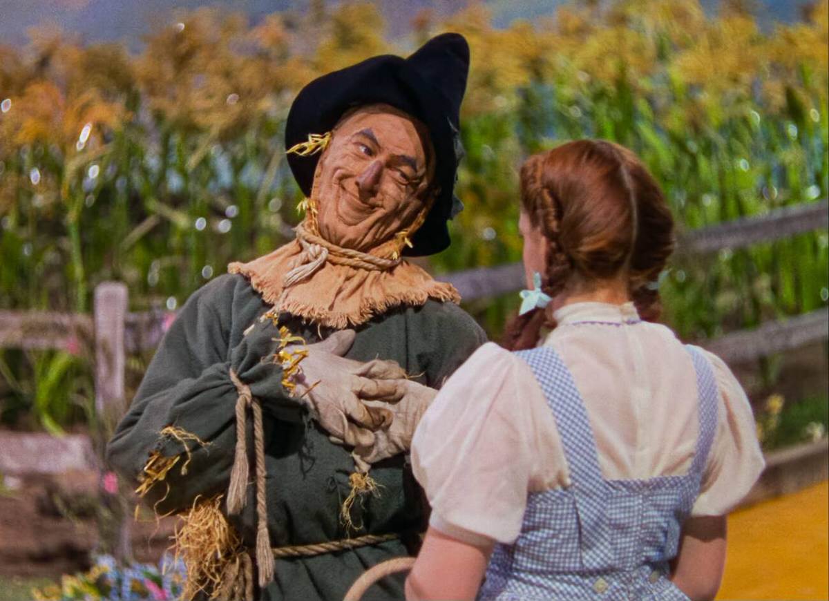 Judy Garland And Ray Bolger In A Scene From The Film, The Wizard Of Oz, 1939