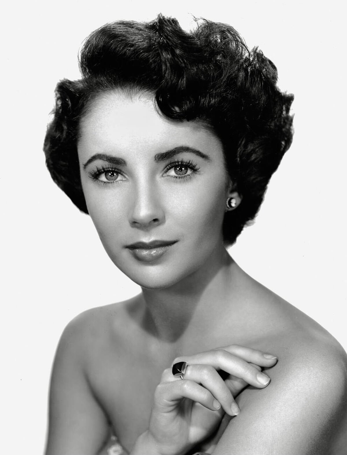 Elizabeth Taylor, 1949