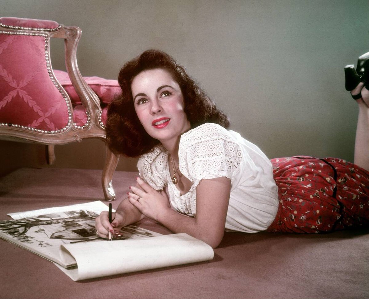 Elizabeth Taylor, 1946